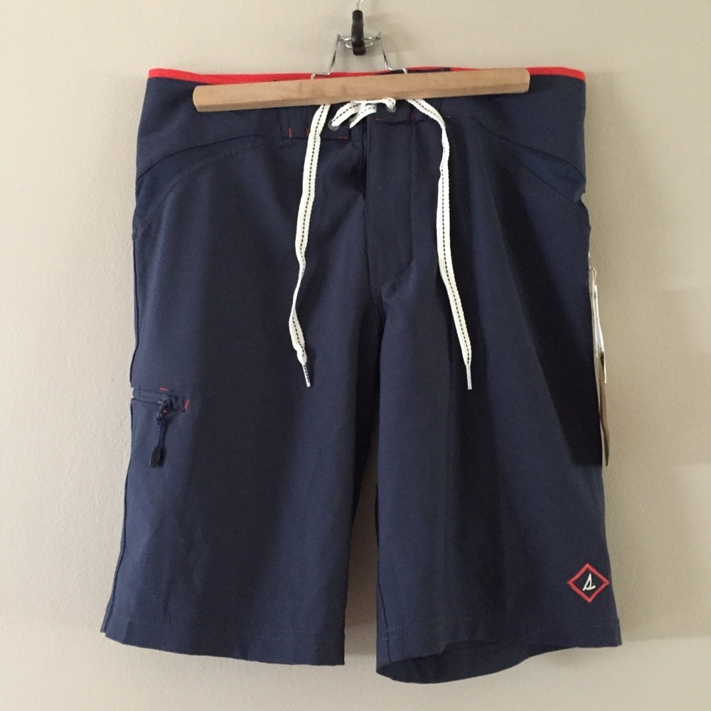 NWT Sperry Men’s 10” Swim Trunks Navy Ink Size 30